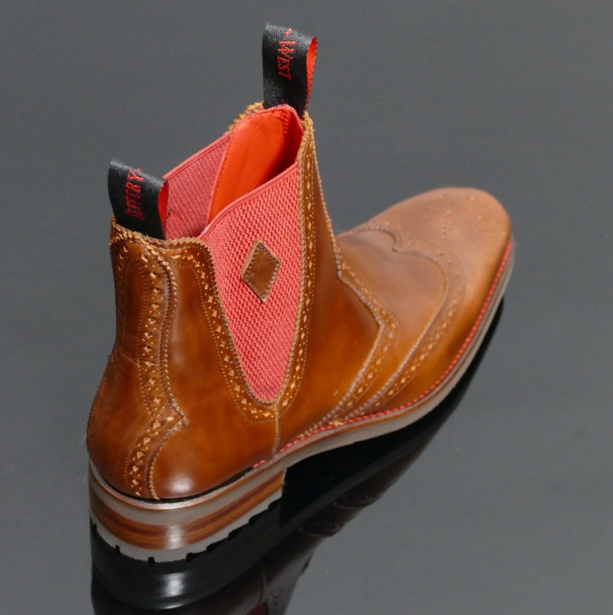 Stanshall 'Nutter' Wing Tip Chelsea Boot